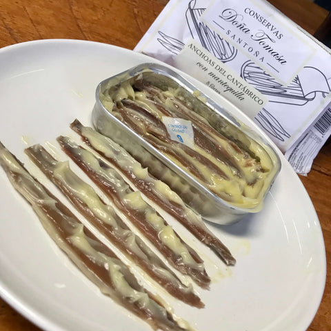 Anchoas de costera con mantequilla