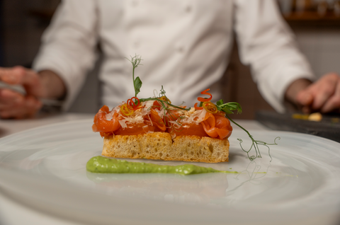 Doña Tomasa y La Cañía: un canapé navideño lleno de matices