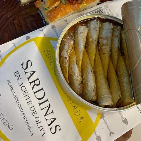 Sardines à l'huile d'olive (13/16 pièces) -Edition spéciale- 110g